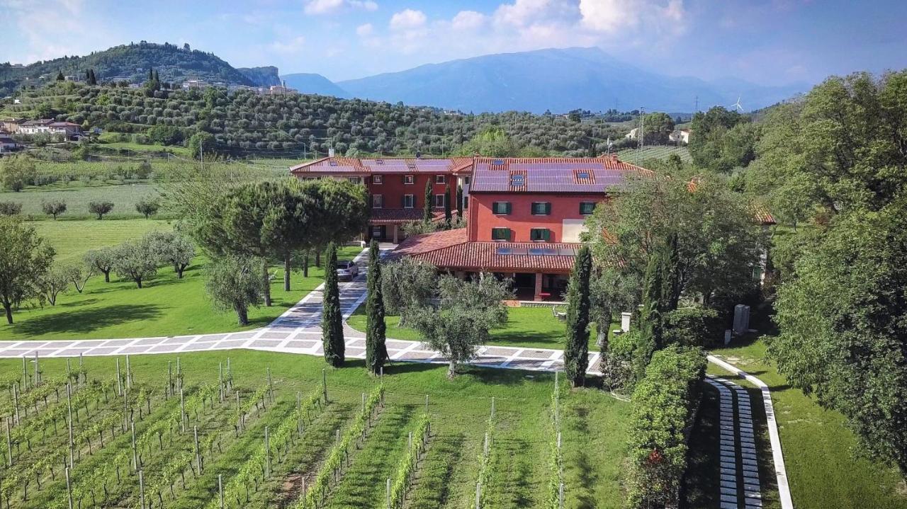 Borgo Romantico Relais Cavaion Veronese Esterno foto