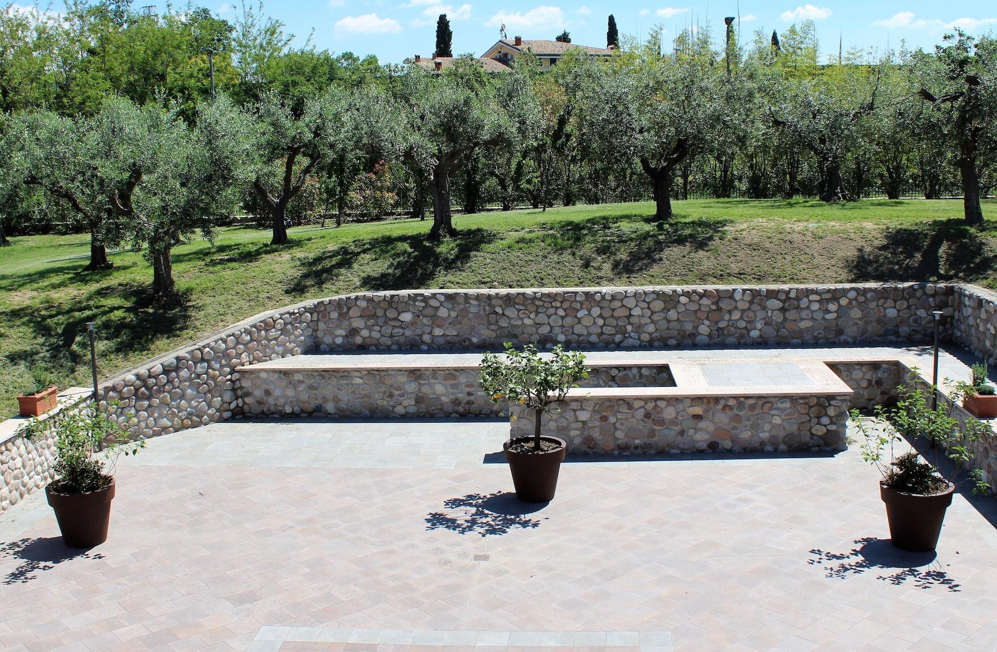 Borgo Romantico Relais Cavaion Veronese Esterno foto