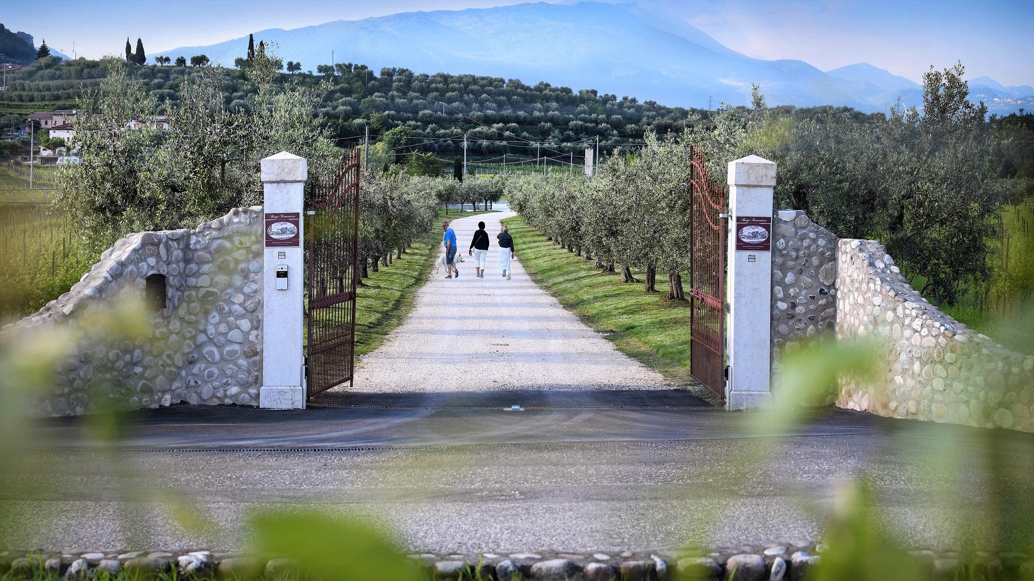 Borgo Romantico Relais Cavaion Veronese Esterno foto